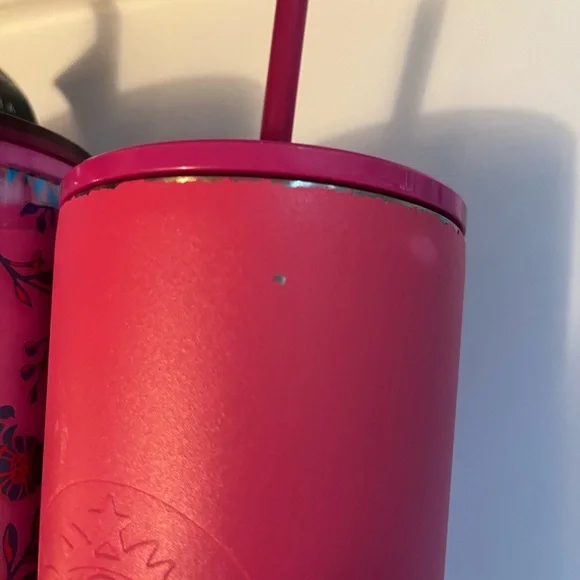 Bundle of Starbucks Tumblers - Picture 5 of 6